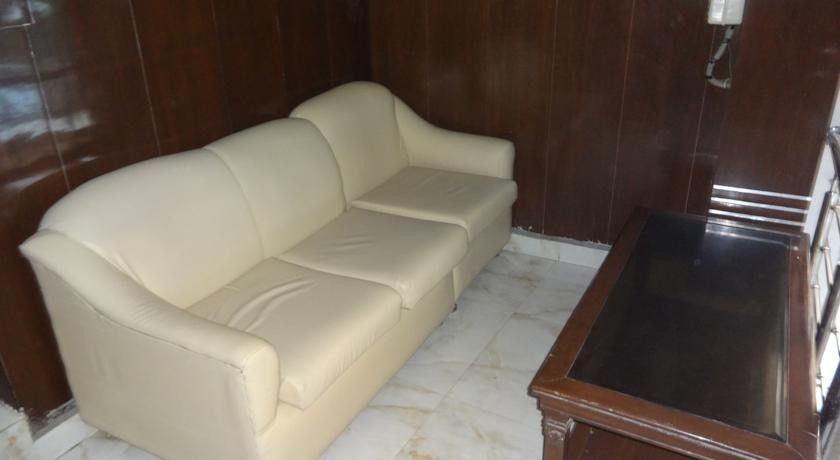 Hotel Yatri International New Delhi Eksteriør bilde